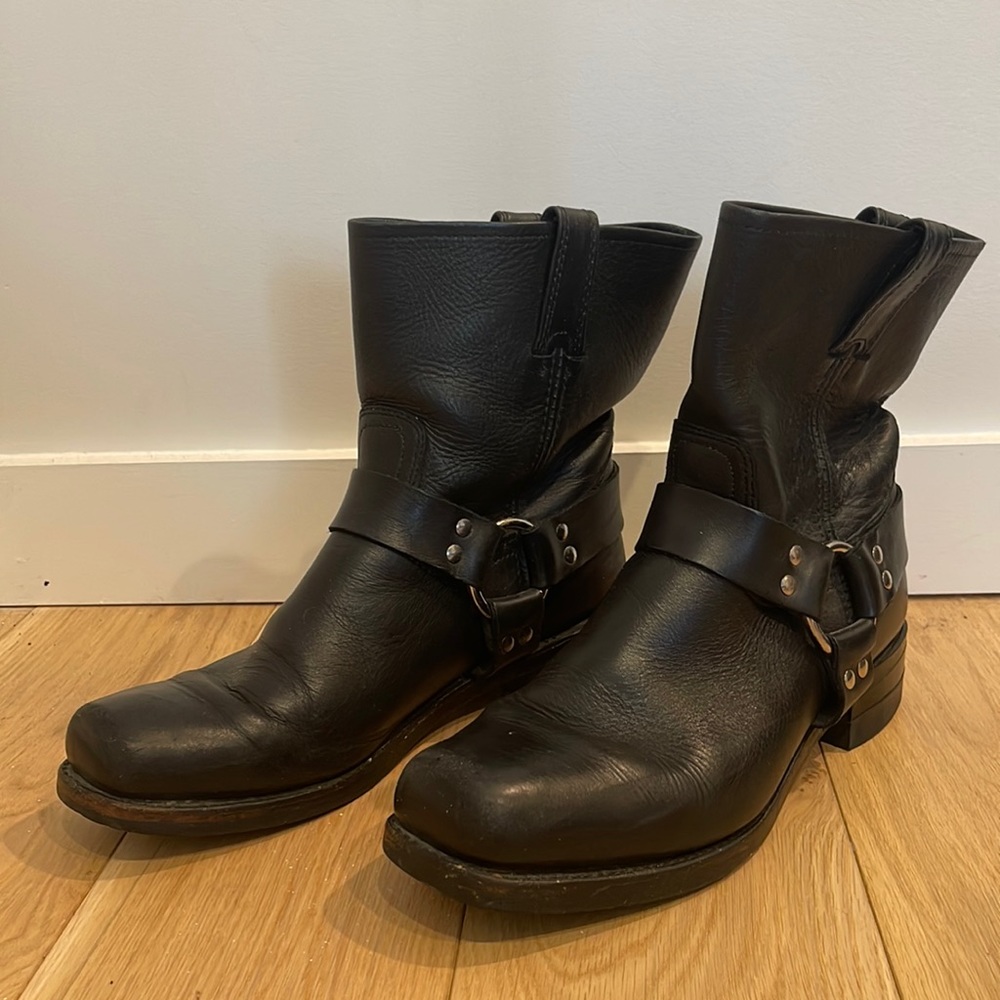Men’s Frye Leather Boots (size 10.5)